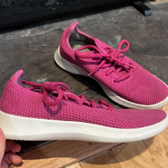 Allbirds women’s tree runners pink size 6 (fits like a 7) - Picture 2 of 5